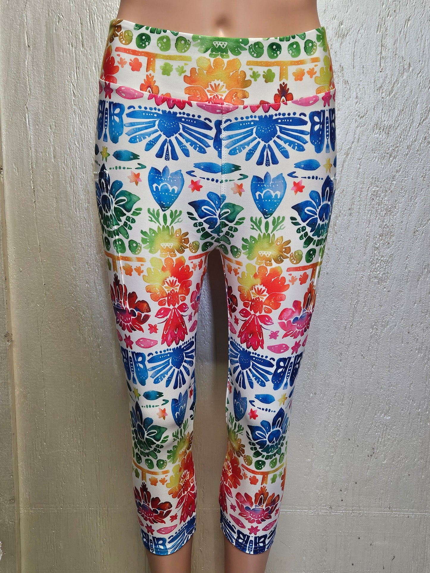 Fiesta floral capris with pockets
