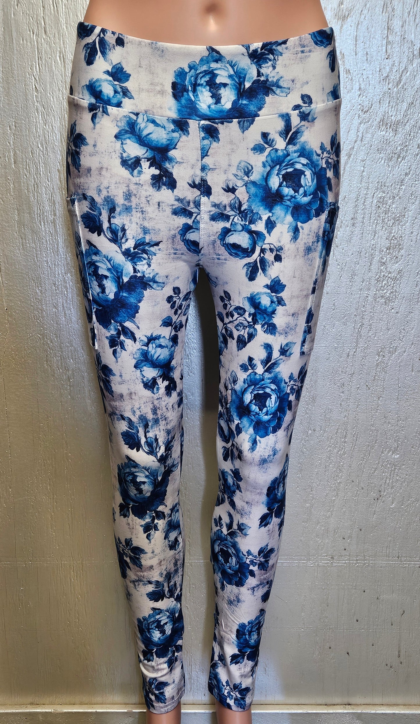Blue floral capri and legging