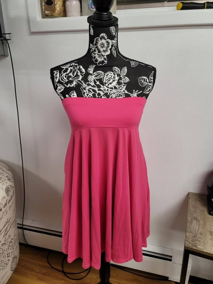 SWING SKIRT RUN- BLACK WHITE PLAID-