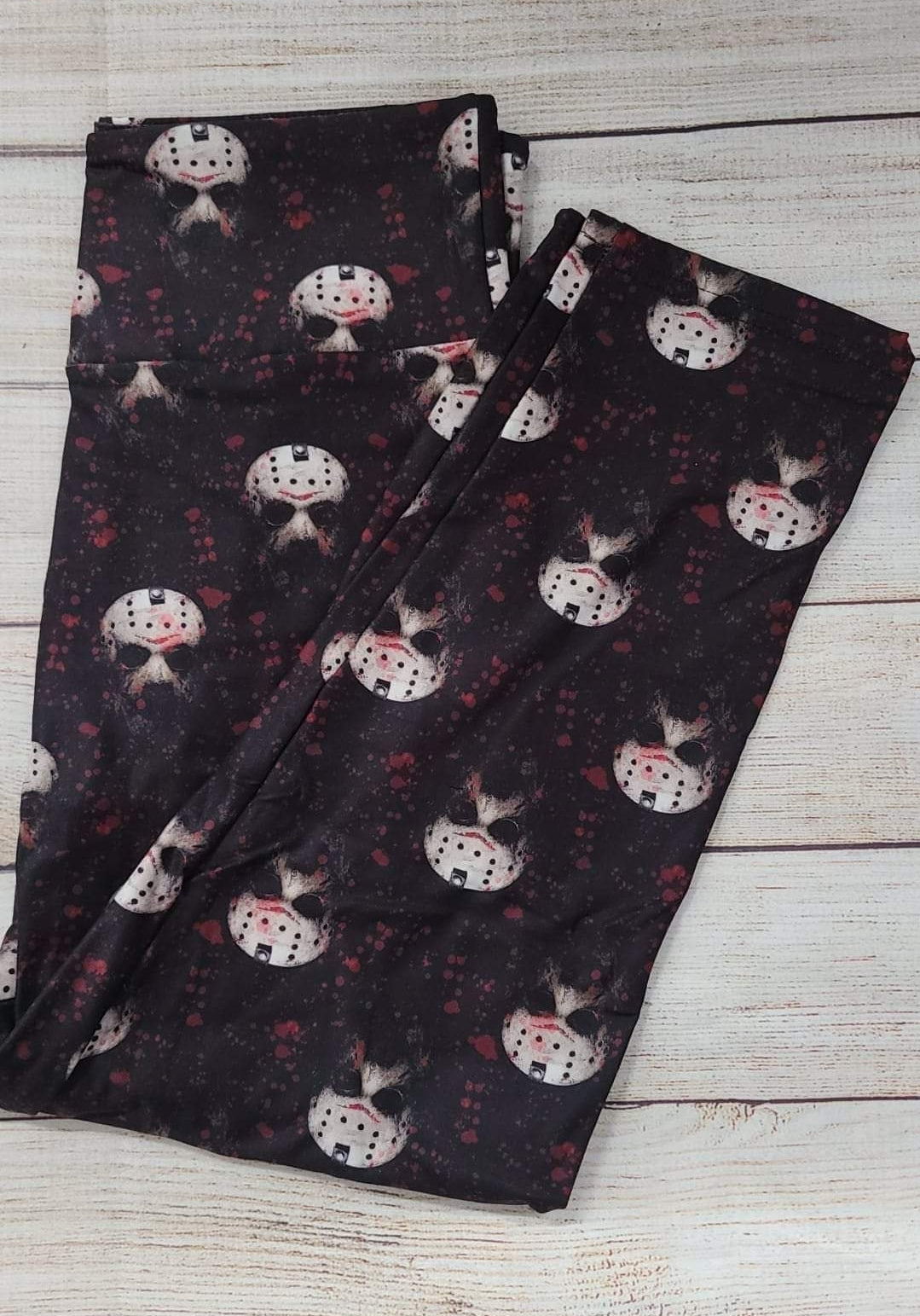 Jason Capris no pockets