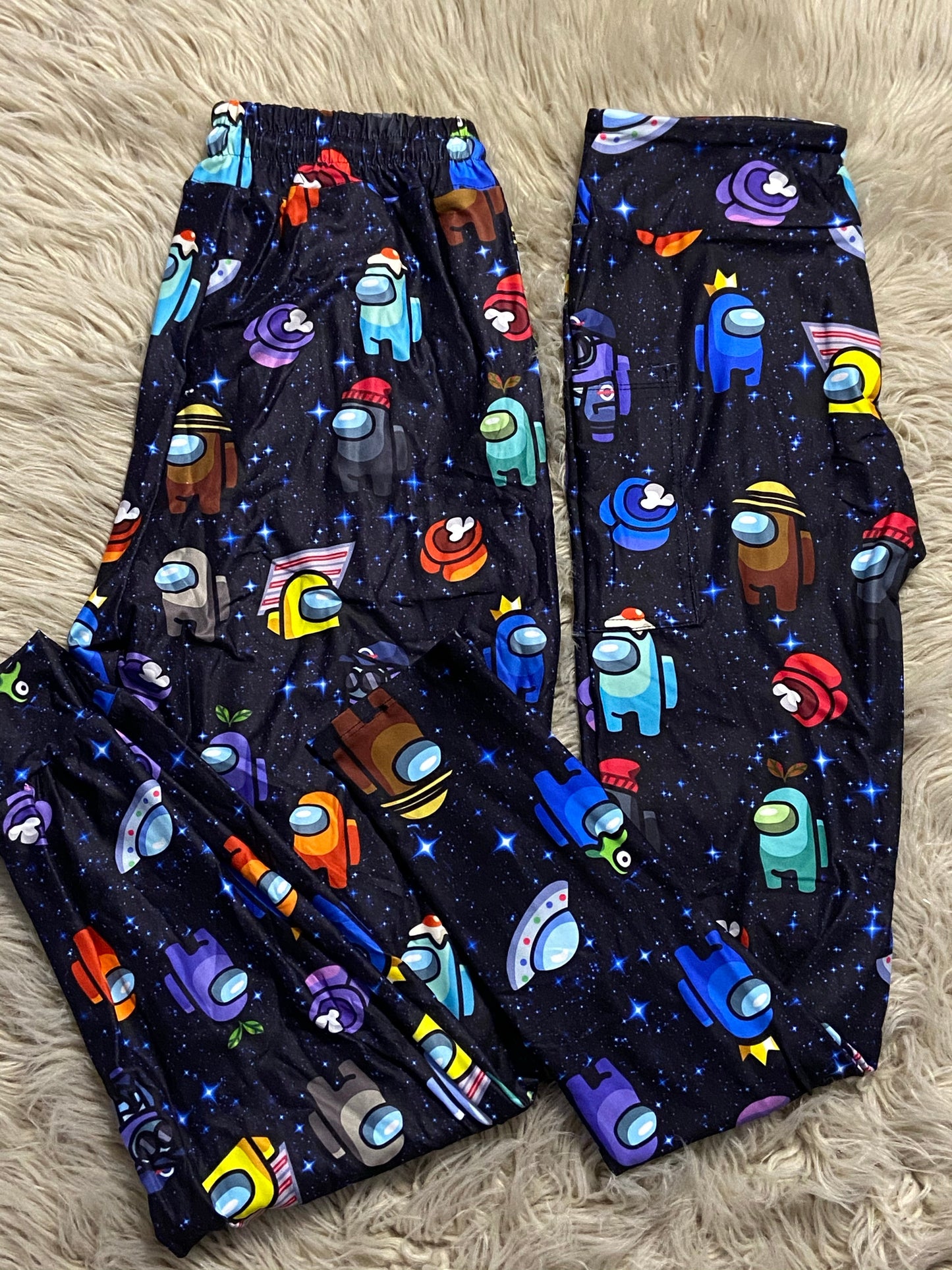 Among game leggings w/ pockets & Joggers