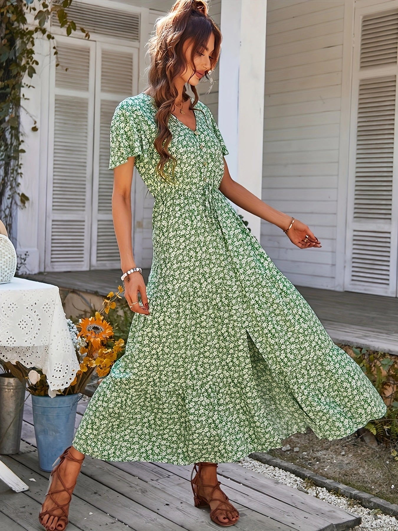 Long Floral Maxi Dress – Flowy V-Neck Dress with Side Slit