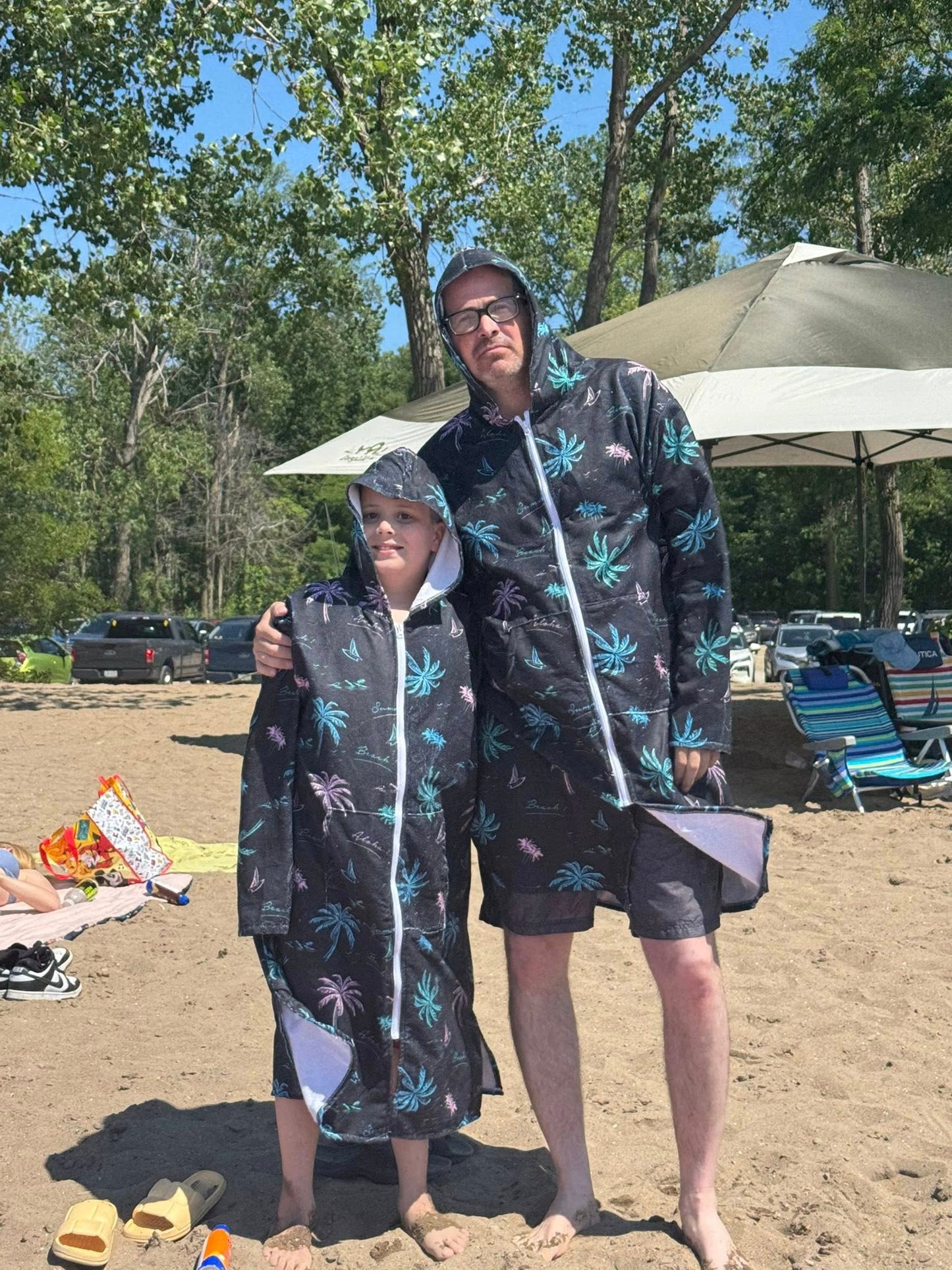 HORROR POOL PARTY- HOODED TOWEL