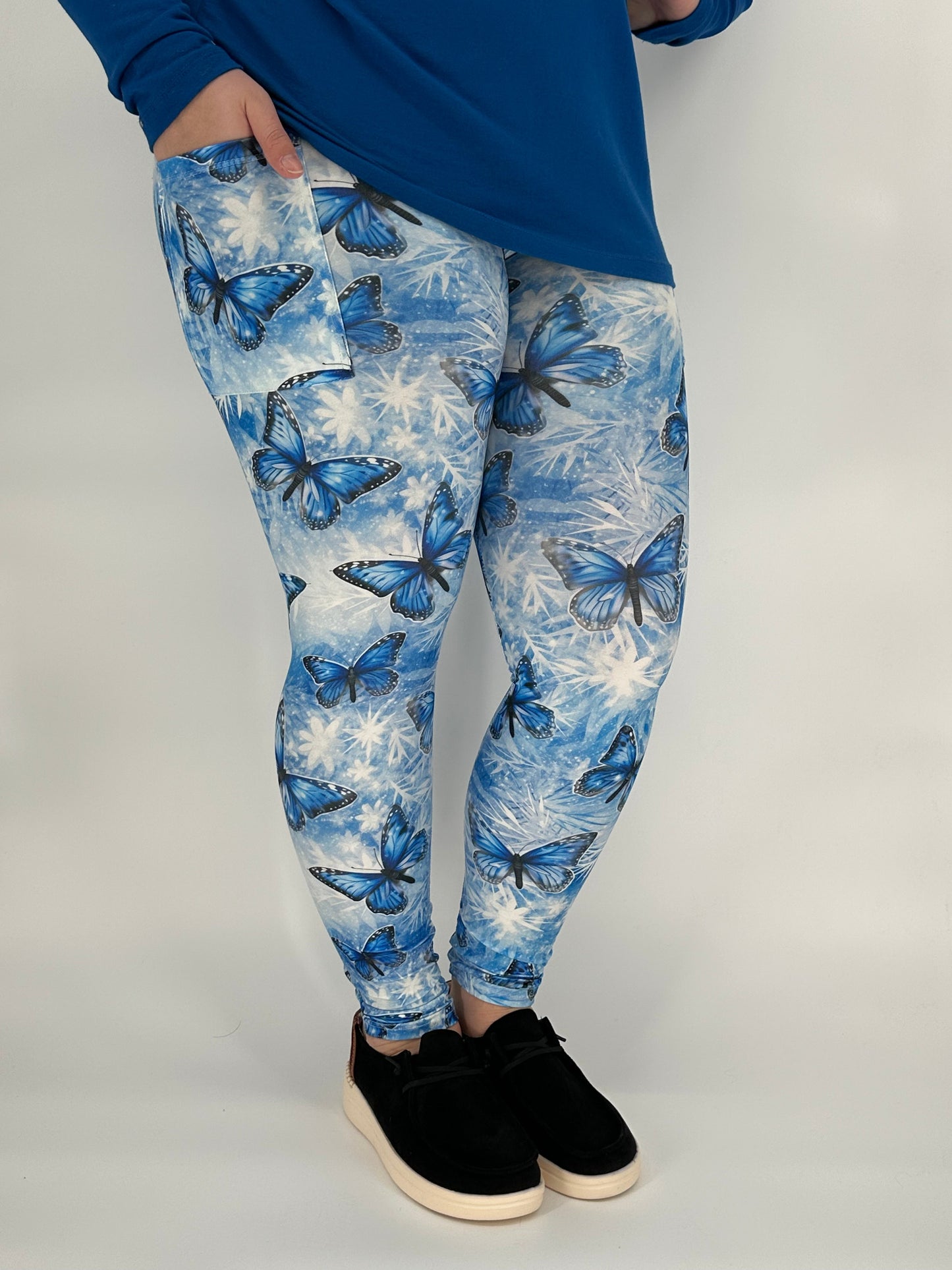 Snowflake Butterfly Leggings w/ Pockets