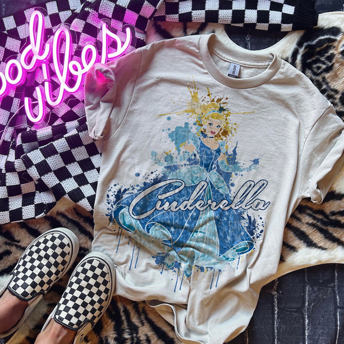 SPLAT SLIPPER TEE