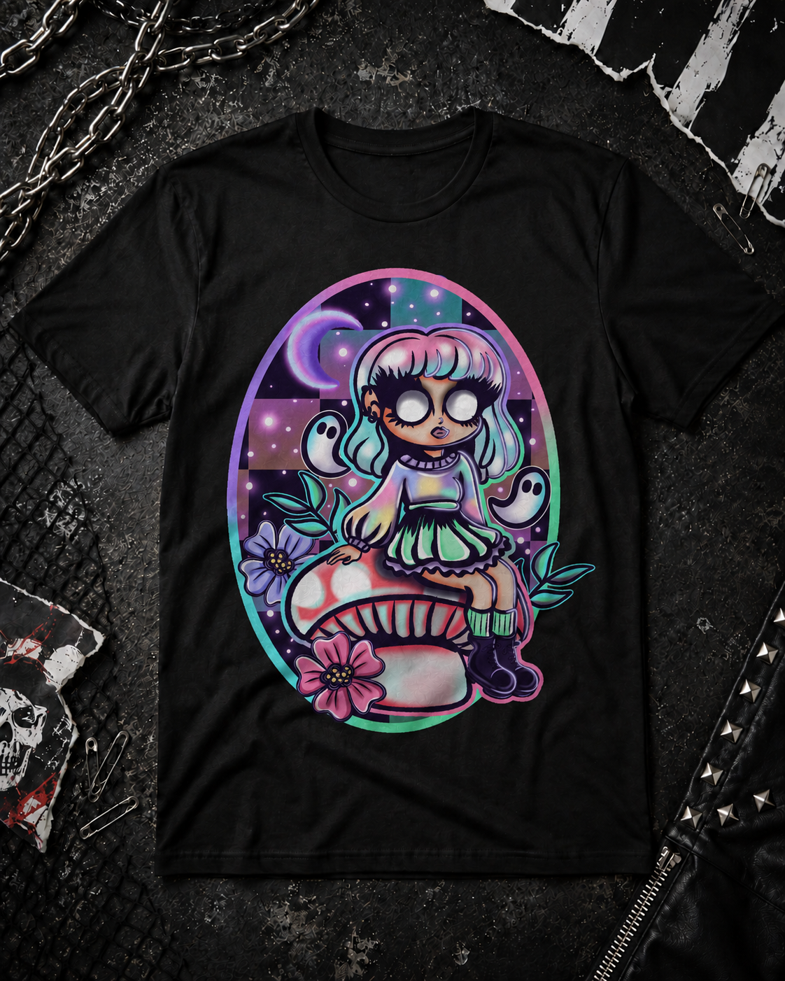 KEEP IT WEIRD-ALT GIRL TEE