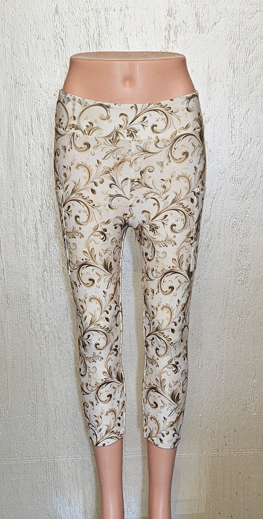 Magic Gold Canna capris with pockets