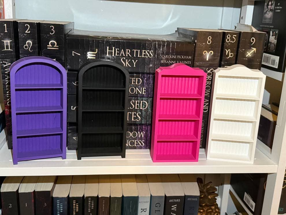 Mini book shelf