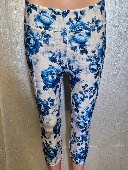 Blue floral capri and legging
