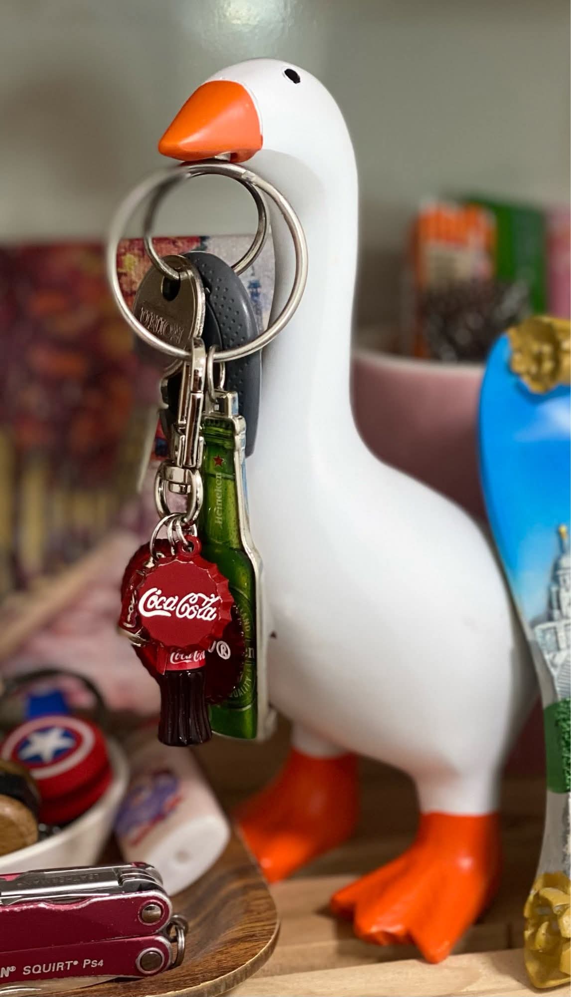 Table top Goose decor key holder