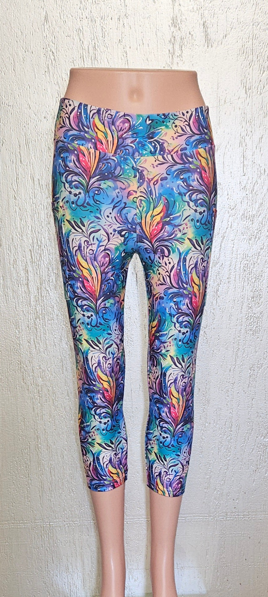 Mardi Gras Party capris with pockets