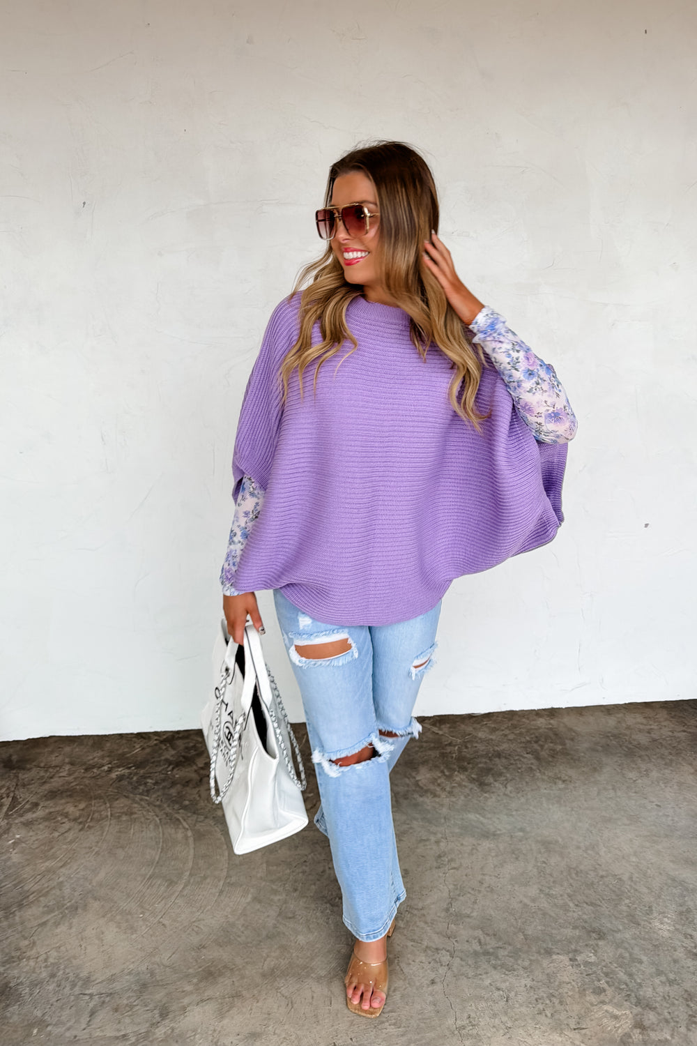 Meg Poncho Sweater Preorder eta beg Feb