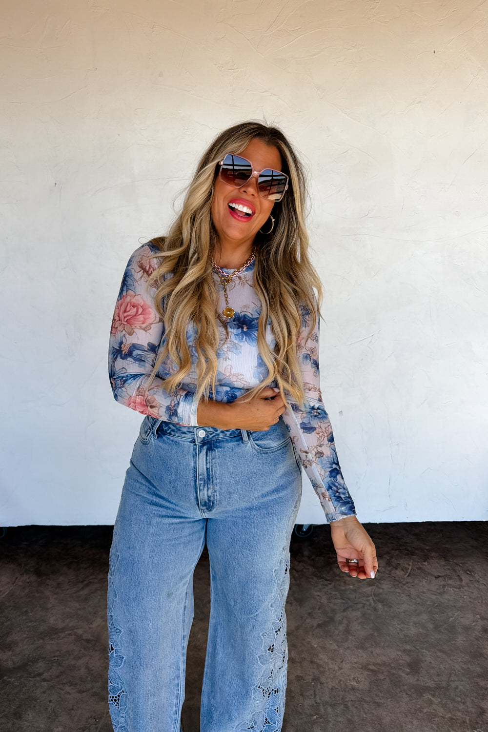 Dress It up sheer top preorder estimated arrival beginning of Feb