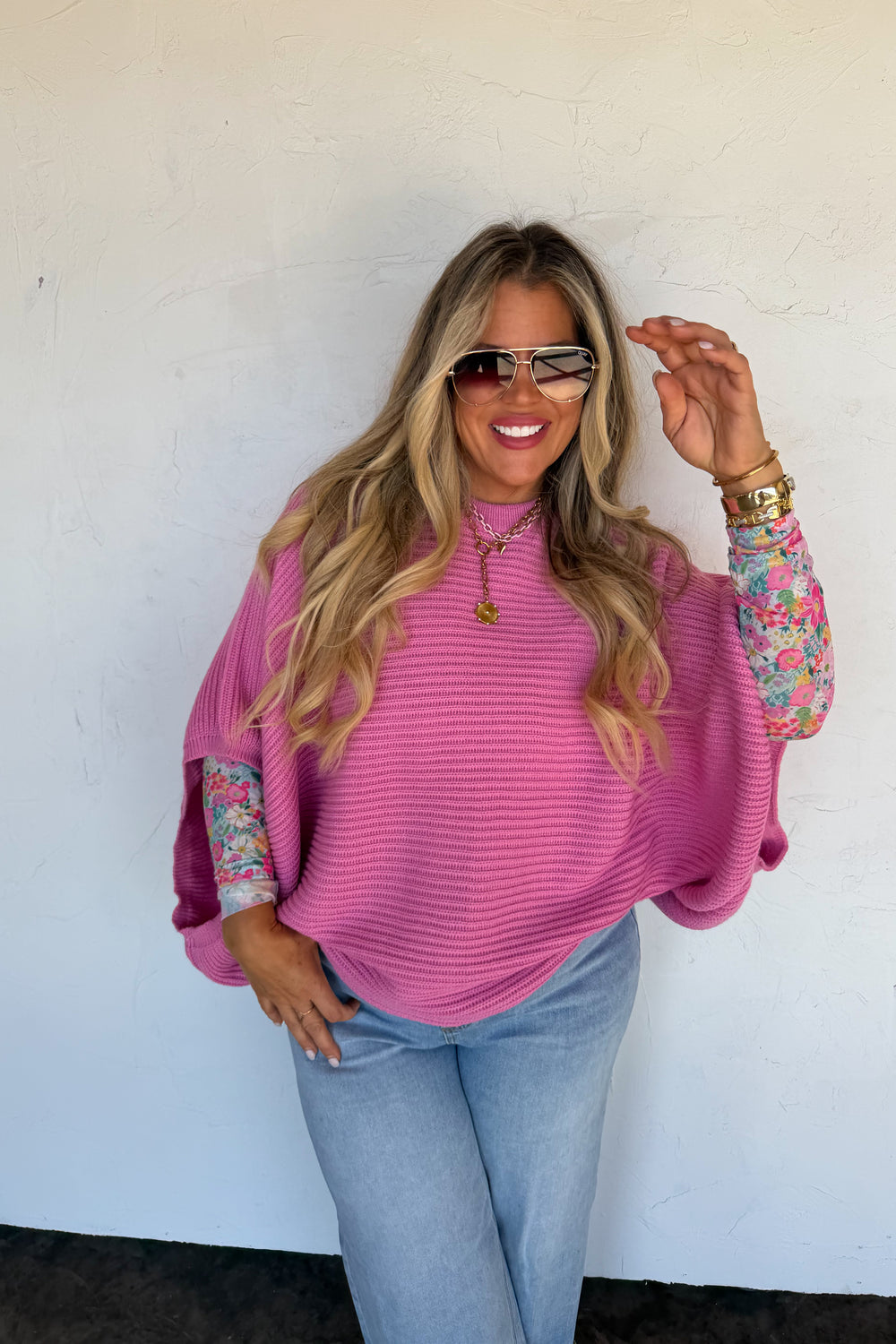 Meg Poncho Sweater Preorder eta beg Feb