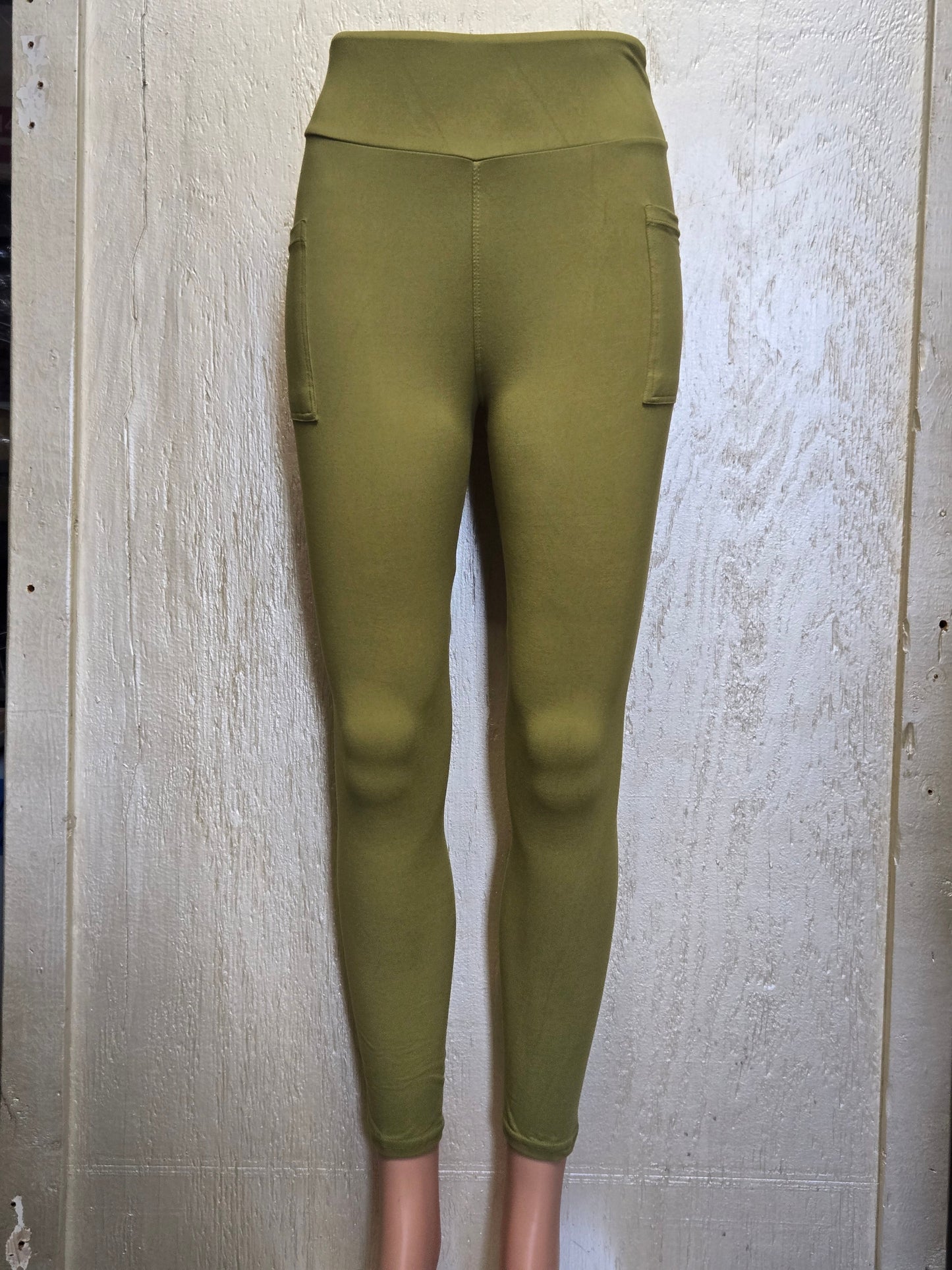 Avocado Green Leggings with pockets