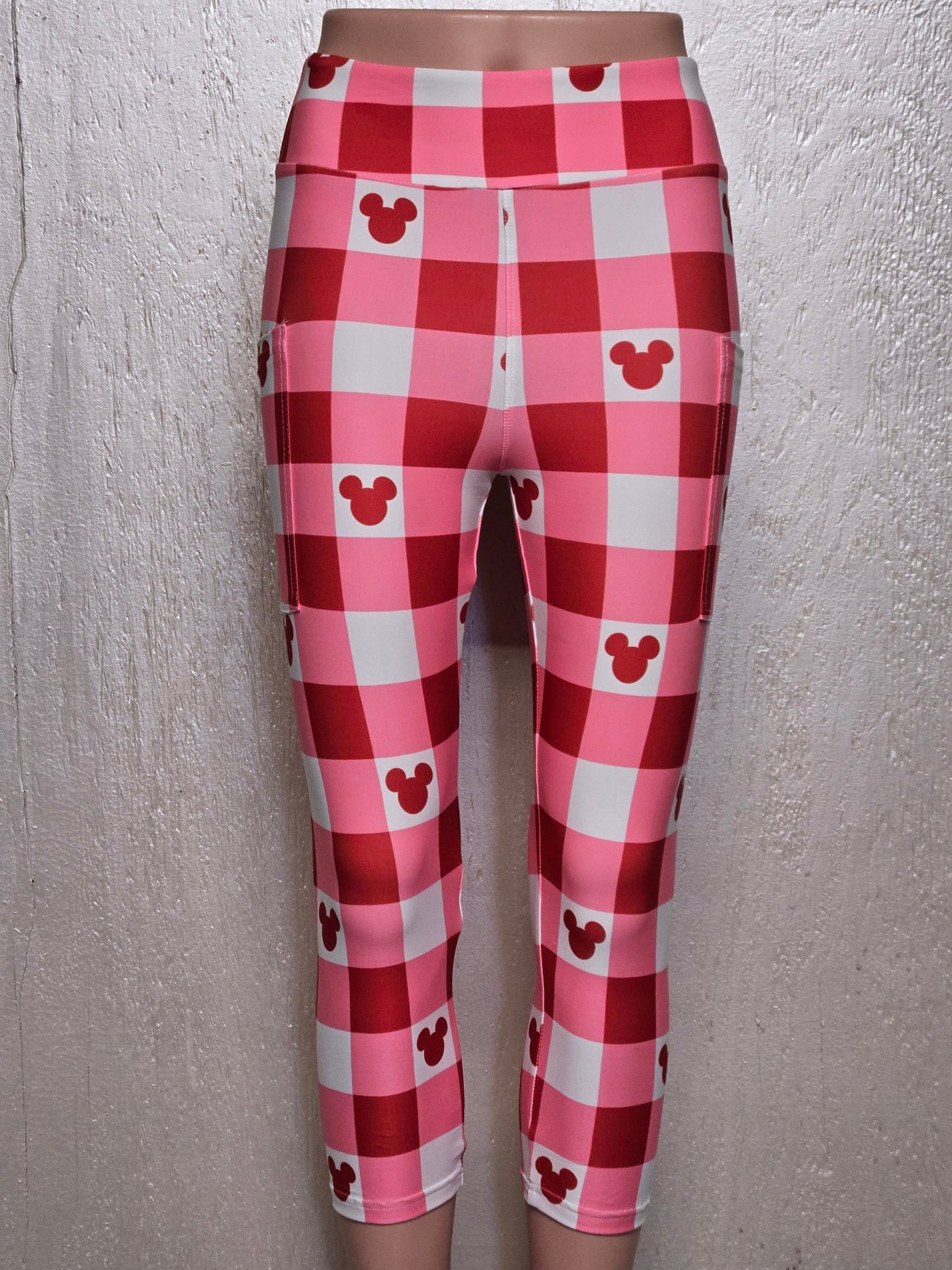 Valentine's mouse capris with pockets