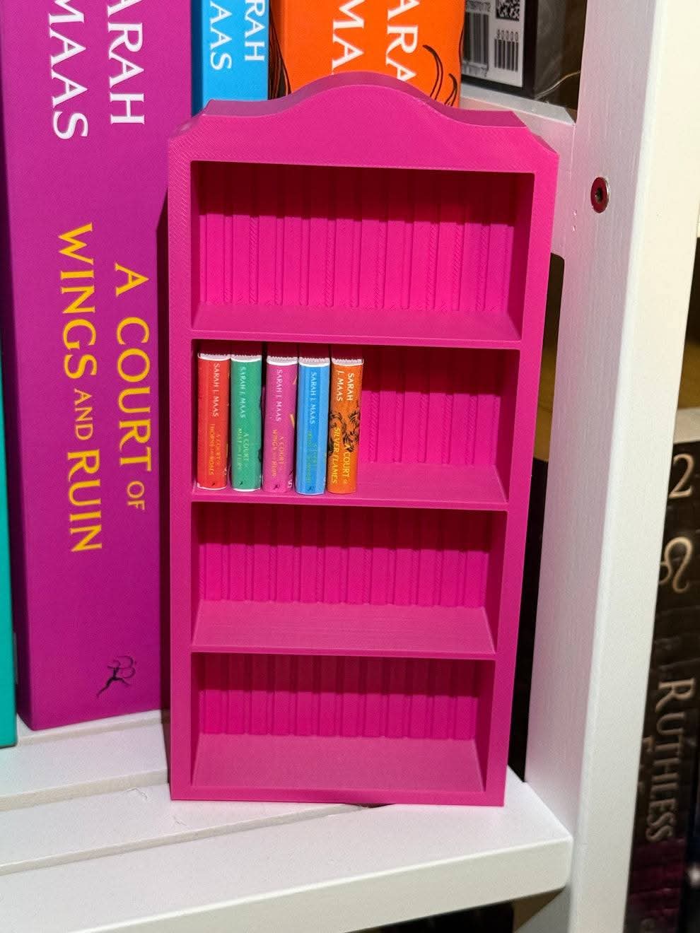 Mini book shelf