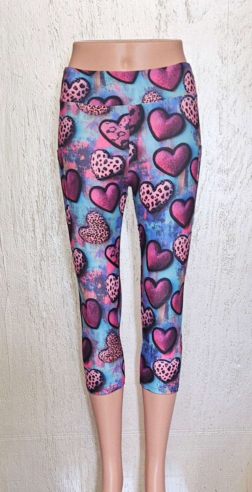 Leopard Hearts leggings and capris with pockets