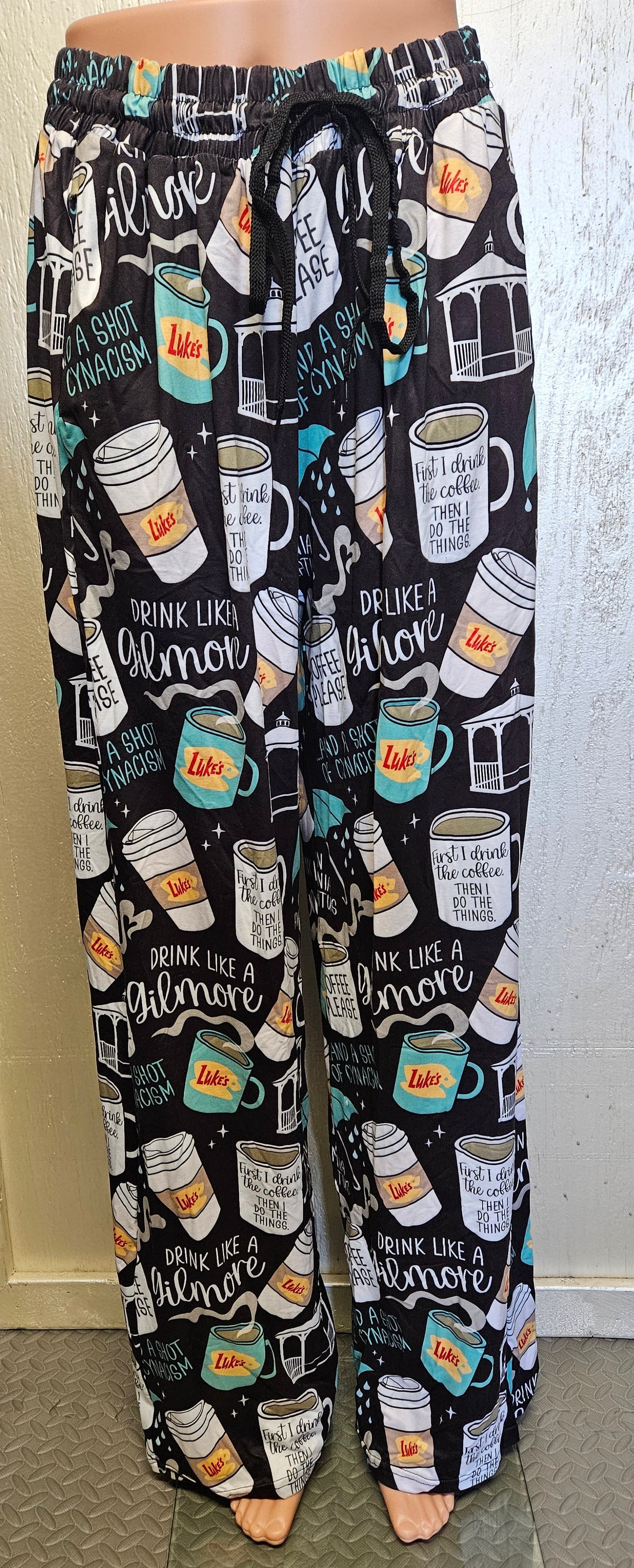 Coffee at Luke's leggings with pockets
