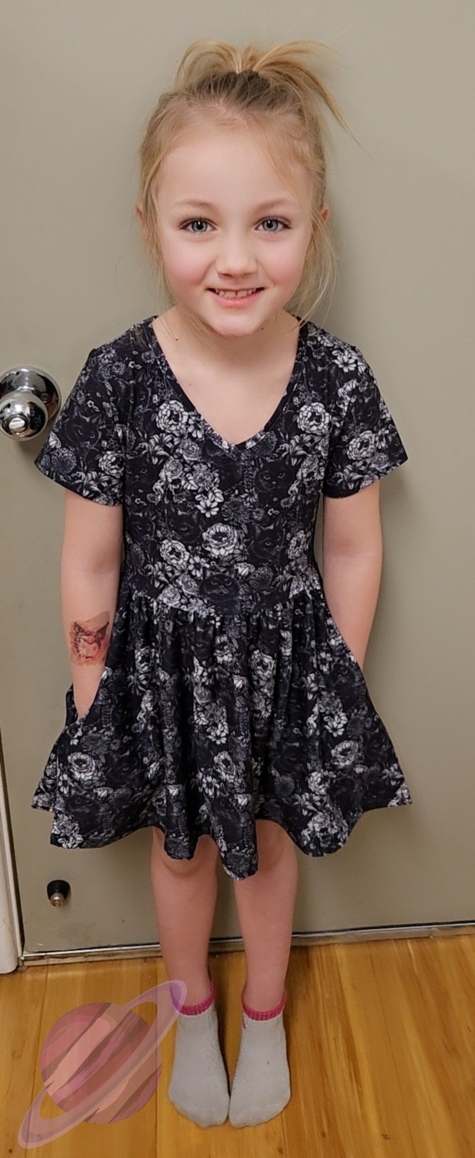 SILVER FLORAL-POCKET DRESS PREORDER-CLOSING 3/16