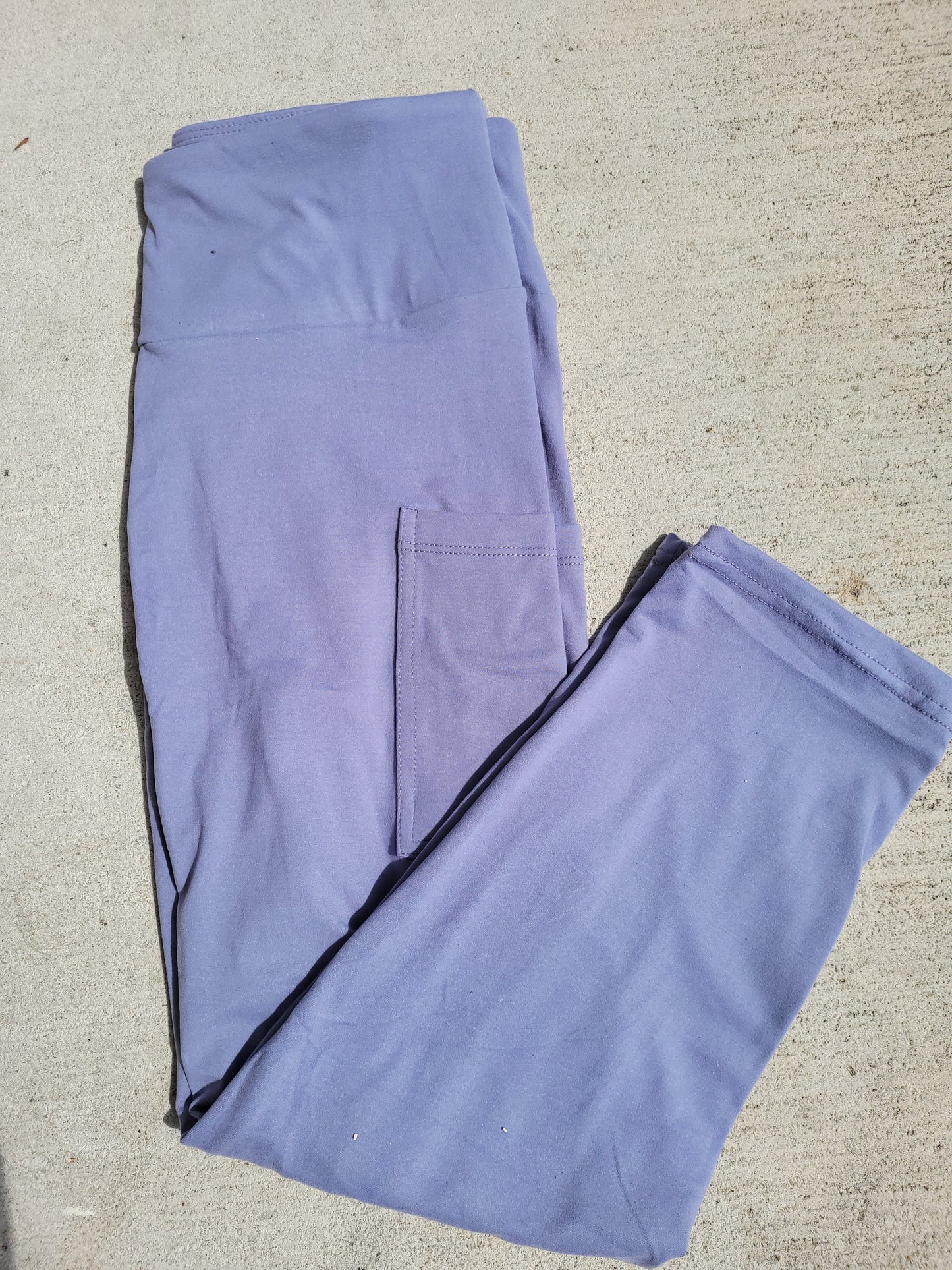 Lavendar capris and shorts with pockets now instock!