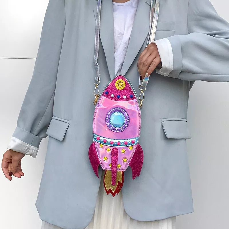 Space ship purse