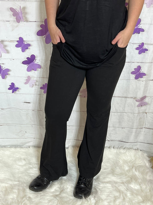 Solid Black - Yoga Flares with Pockets