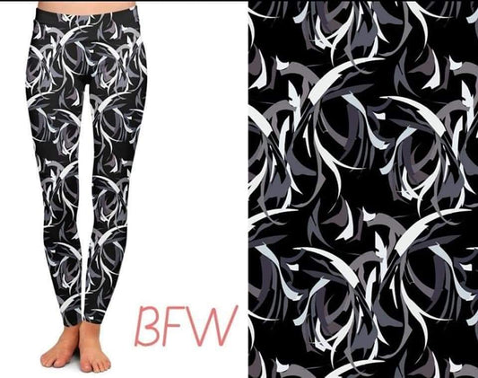 Swirls with pockets leggings/capris/shorts