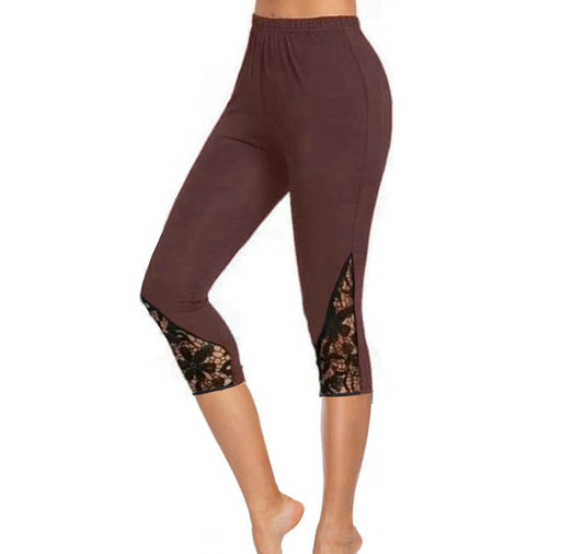 Brown capris with pockets & lace inserte