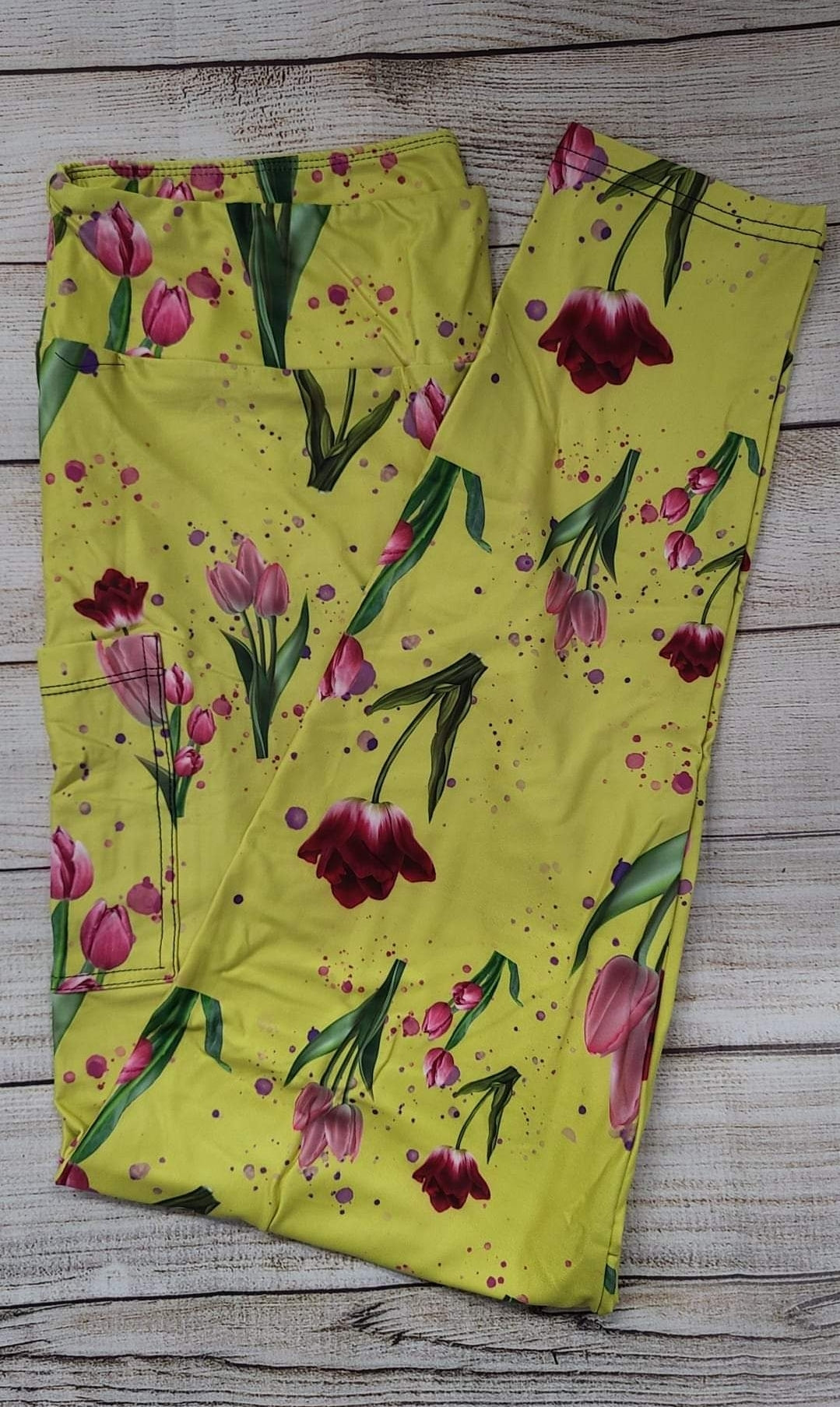 Tulips Leggings,Capris, Lounge Pants, Joggers and shorts