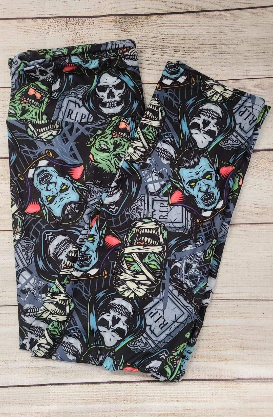 Monster Squad Leggings and Capris no pockets